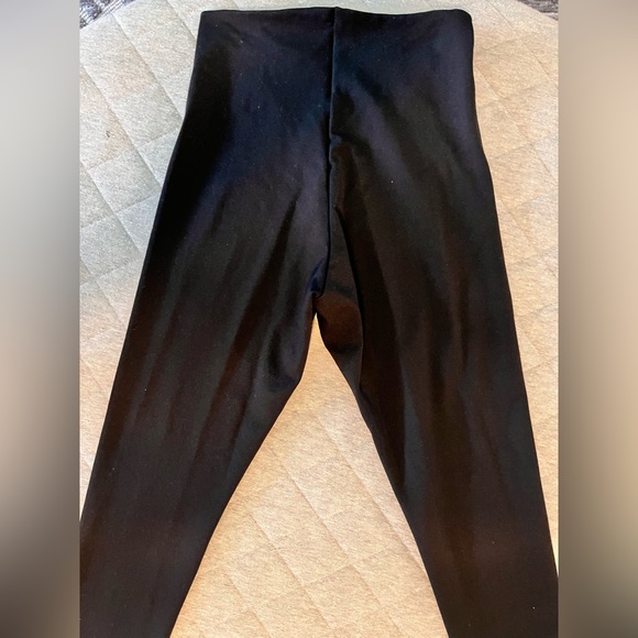 COMMANDO Sz Medium Black High Waisted Full Length Leggings Orig $128 - Picture 7 of 7